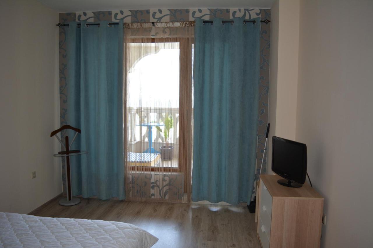 East From Paradise Apartment Varna Esterno foto